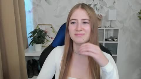 Megan online show from 09-12-25, 05:29