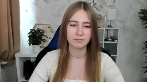 Megan online show from 10-29-25, 01:35