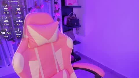 M E G A R A  online show from 02-18-26, 03:13