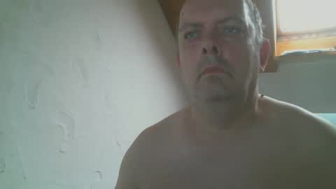 Snapshot of megatel chatting on 09-21-25, 12:51 megatel online show from 09-21-25, 12:51