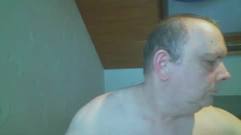 Snapshot of megatel chatting on 09-26-25, 05:17 megatel online show from 09-26-25, 05:17