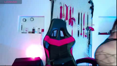 Snapshot of meggan_greey chatting on 12-29-24, 09:52 Your best slave online show from 12-29-24, 09:52