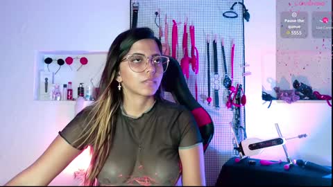 Snapshot of meggan_greey chatting on 01-17-25, 04:49 Your best slave online show from 01-17-25, 04:49