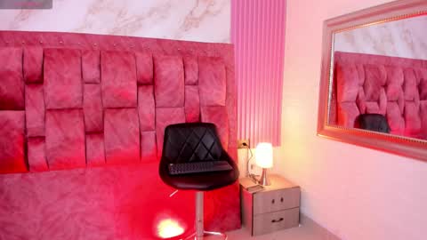 megganfoxy online show from 09-09-25, 08:30