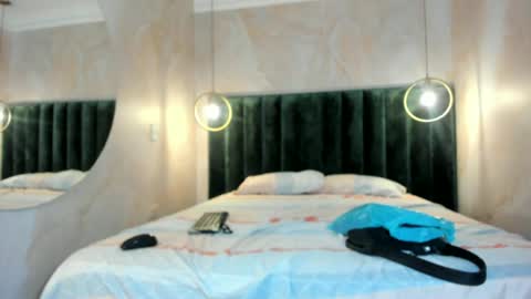 Snapshot of meggy_mae chatting on 07-25-26, 12:36 MEGGY MAE online show from 07-25-26, 12:36