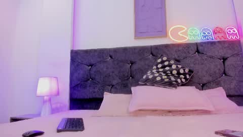 Snapshot of meghan_candy chatting on 07-01-26, 06:29 meghan_candy online show from 07-01-26, 06:29