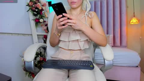 Meghan  online show from 01-09-25, 12:30