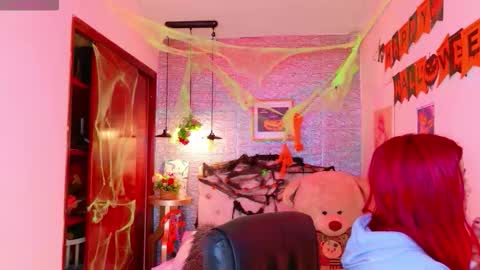 Meghan online show from 10-28-25, 02:59