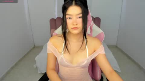 Snapshot of meghan_russo07 chatting on 05-25-26, 10:05 Meghan online show from 05-25-26, 10:05