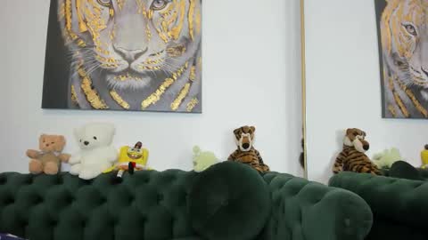 Snapshot of megpalmer chatting on 11-12-25, 08:08 megpalmer online show from 11-12-25, 08:08