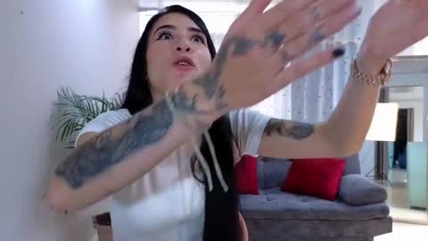 Mei online show from 02-09-25, 06:58