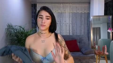 Mei online show from 03-04-25, 01:12