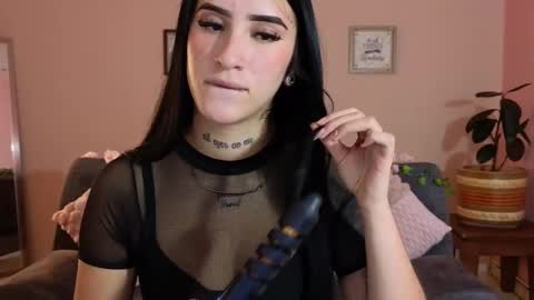 Mei online show from 10-16-25, 11:22