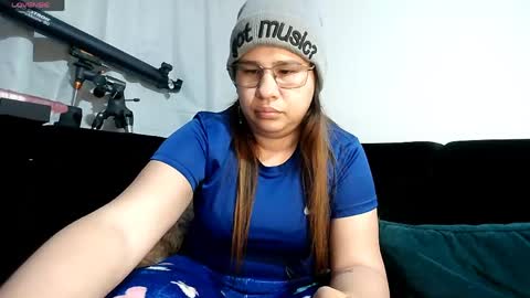 Snapshot of meichangcb chatting on 05-13-26, 02:20 mei chang online show from 05-13-26, 02:20