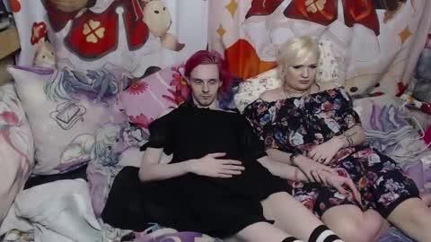 Yuta and Meidi online show from 01-13-25, 03:58