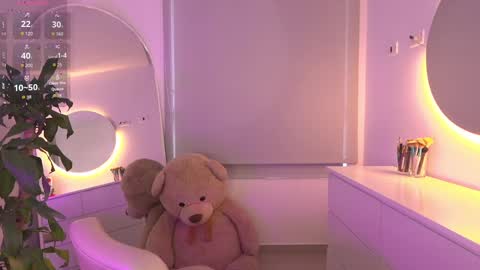 meiis3 online show from 09-08-25, 10:53