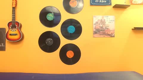 MEIS online show from 09-15-25, 02:55