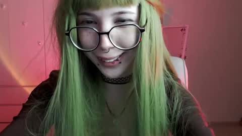 Snapshot of meitenshi chatting on 03-07-25, 02:46 mori3 online show from 03-07-25, 02:46