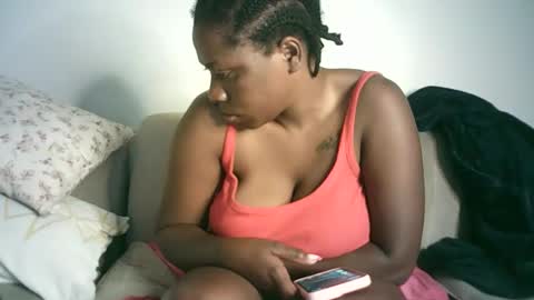 pretty online show from 09-21-25, 02:24