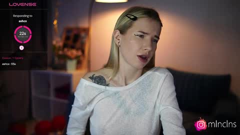 Snapshot of mel_collins chatting on 03-10-25, 04:14 MELANIE PVT ONLY 60TK PER MIN online show from 03-10-25, 04:14