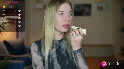 Snapshot of mel_collins chatting on 10-19-25, 01:12 MELANIE PVT ONLY 60TK PER MIN online show from 10-19-25, 01:12