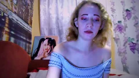 Snapshot of mel_mellie chatting on 12-05-24, 11:27 Mel Mellie online show from 12-05-24, 11:27