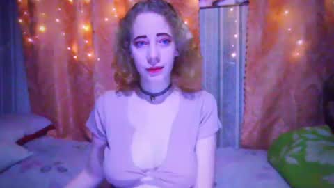 Snapshot of mel_mellie chatting on 12-16-24, 07:21 Mel Mellie online show from 12-16-24, 07:21