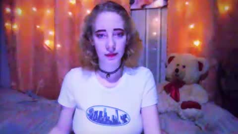 Snapshot of mel_mellie chatting on 12-24-24, 06:28 Mel Mellie online show from 12-24-24, 06:28