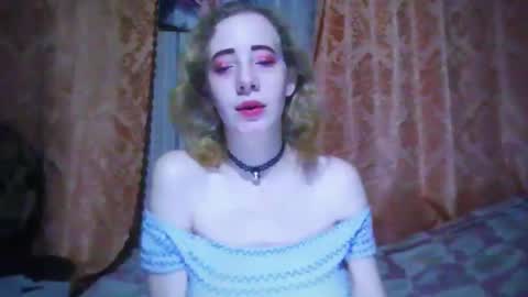 Snapshot of mel_mellie chatting on 01-06-25, 08:18 Mel Mellie online show from 01-06-25, 08:18