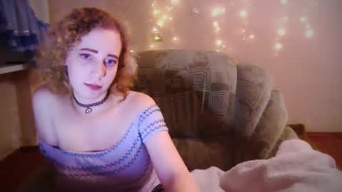 Snapshot of mel_mellie chatting on 01-14-25, 10:34 Mel Mellie online show from 01-14-25, 10:34