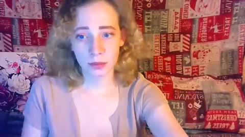 Snapshot of mel_mellie chatting on 03-03-25, 06:33 Mel Mellie online show from 03-03-25, 06:33