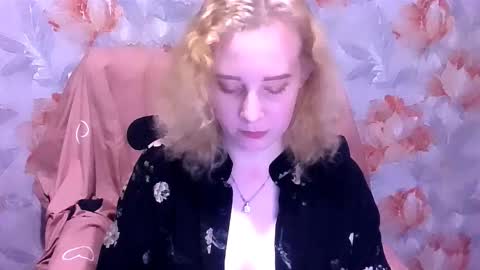 Snapshot of mel_mellie chatting on 12-14-25, 07:51 Mel Mellie online show from 12-14-25, 07:51