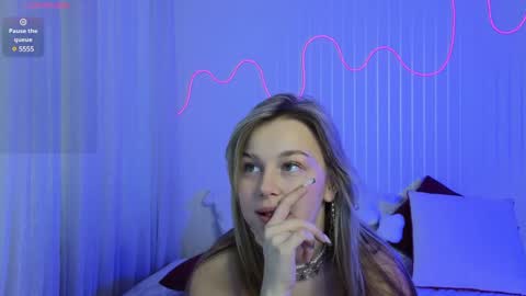 Mel online show from 01-16-25, 06:35