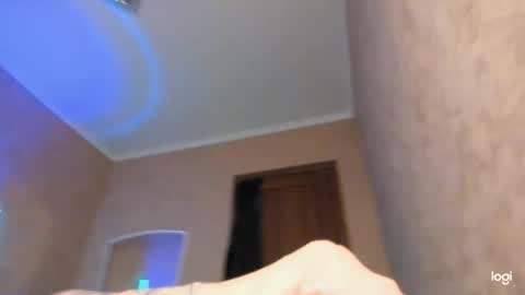 Snapshot of mela911carrera chatting on 11-25-25, 08:31 Start every day 2000 - 700 online show from 11-25-25, 08:31