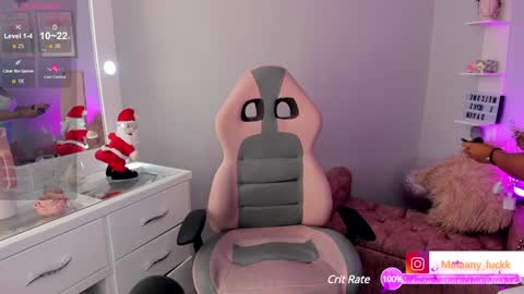 Snapshot of melaany_ chatting on 12-13-24, 07:10 Melaany online show from 12-13-24, 07:10