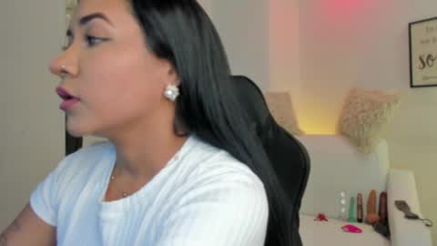 Snapshot of melan_owen chatting on 05-04-26, 10:55 melan_owen online show from 05-04-26, 10:55