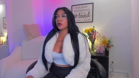 Snapshot of melan_owen chatting on 05-24-26, 11:04 melan_owen online show from 05-24-26, 11:04