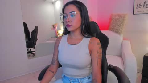 Snapshot of melan_owen chatting on 06-05-26, 11:05 melan_owen online show from 06-05-26, 11:05