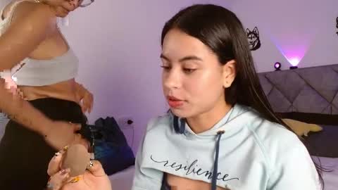 MELANI online show from 04-23-26, 05:04