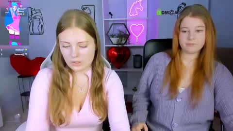 Snapshot of melani_bumm chatting on 10-14-25, 12:50 melani_bumm online show from 10-14-25, 12:50