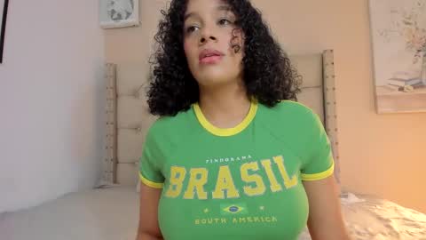 melania_xtreme online show from 11-20-25, 02:34