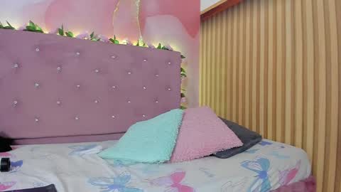 melanie__evans online show from 04-24-26, 11:01