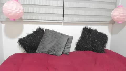 Melanie  online show from 02-03-25, 07:07