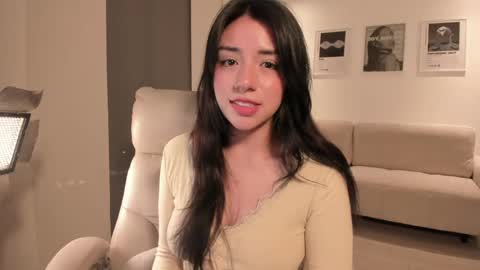 Snapshot of melanie_owo chatting on 04-25-26, 12:57 Melanie online show from 04-25-26, 12:57