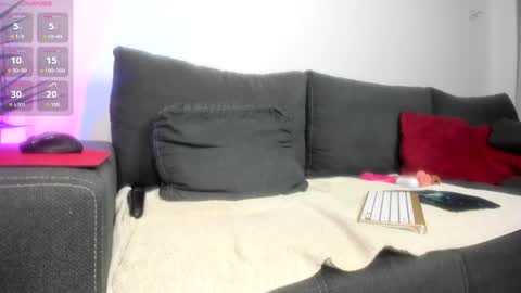 Snapshot of melanie_way chatting on 09-27-25, 05:07 melanie_way online show from 09-27-25, 05:07