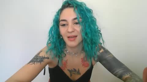 Snapshot of melaniefairy chatting on 10-15-25, 06:19 Melanie online show from 10-15-25, 06:19