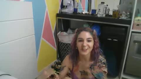 Melanie online show from 04-18-26, 04:27