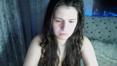 Snapshot of melaniemoor chatting on 02-06-25, 10:21 Melanie Milena online show from 02-06-25, 10:21