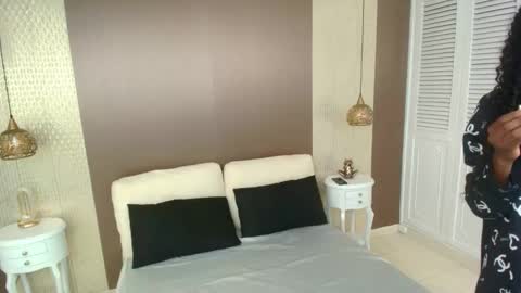 Melanie online show from 11-06-25, 12:06