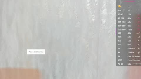 Snapshot of melanierioss_ chatting on 05-16-26, 01:21 online show from 05-16-26, 01:21